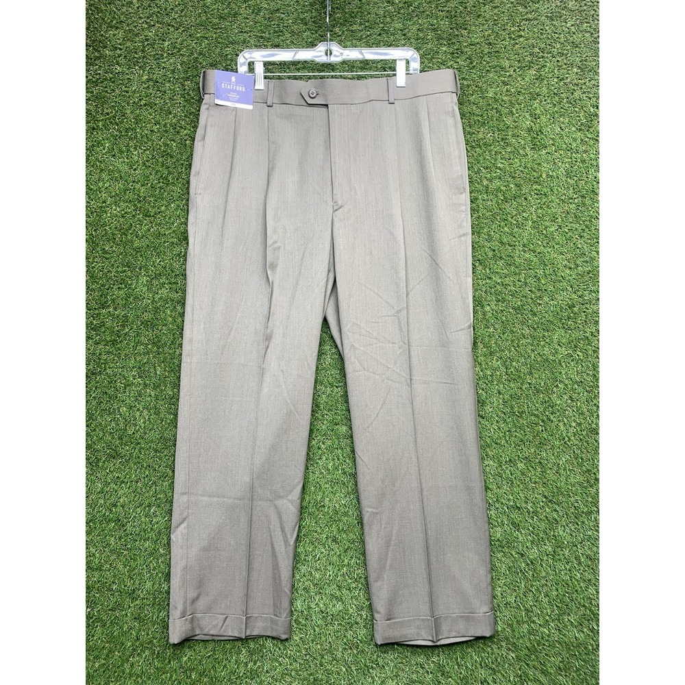 Stafford Travel Pants Mens 40x30 Cuffed Pleated British Khaki Classic Fit NWT